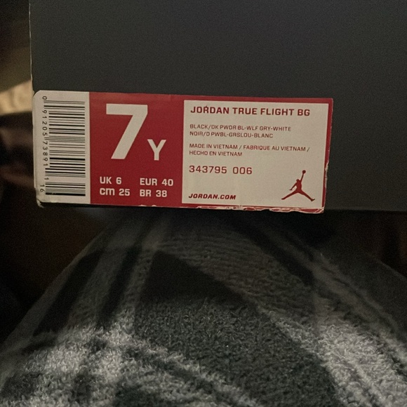 Jordan true flight bg size 7Y - Picture 5 of 5